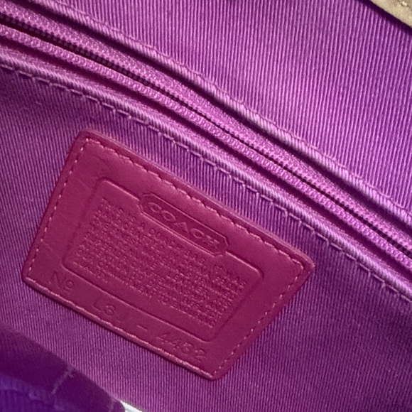 Pink and White Leather Coach Bag - Picture 6 of 9